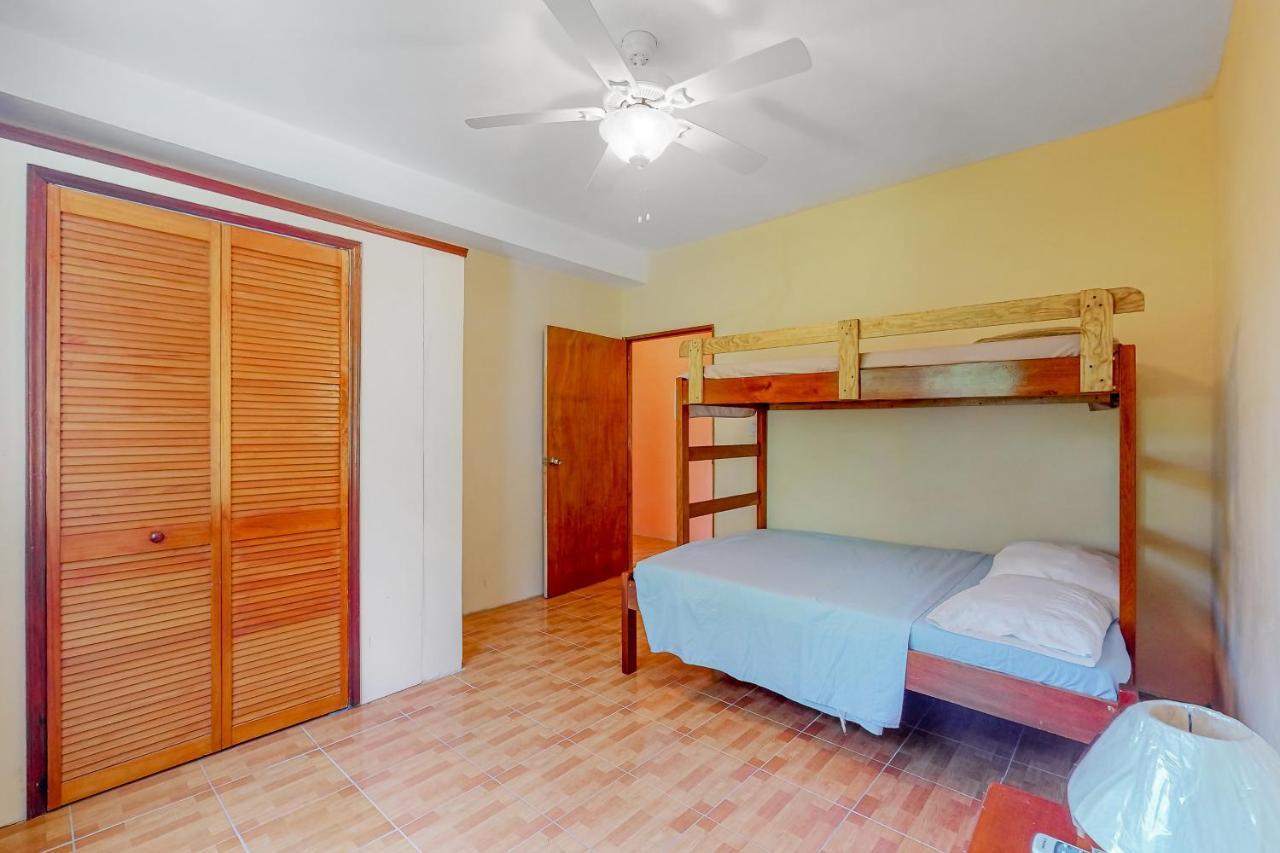 Appartement De Real Macaw à Caye Caulker Extérieur photo