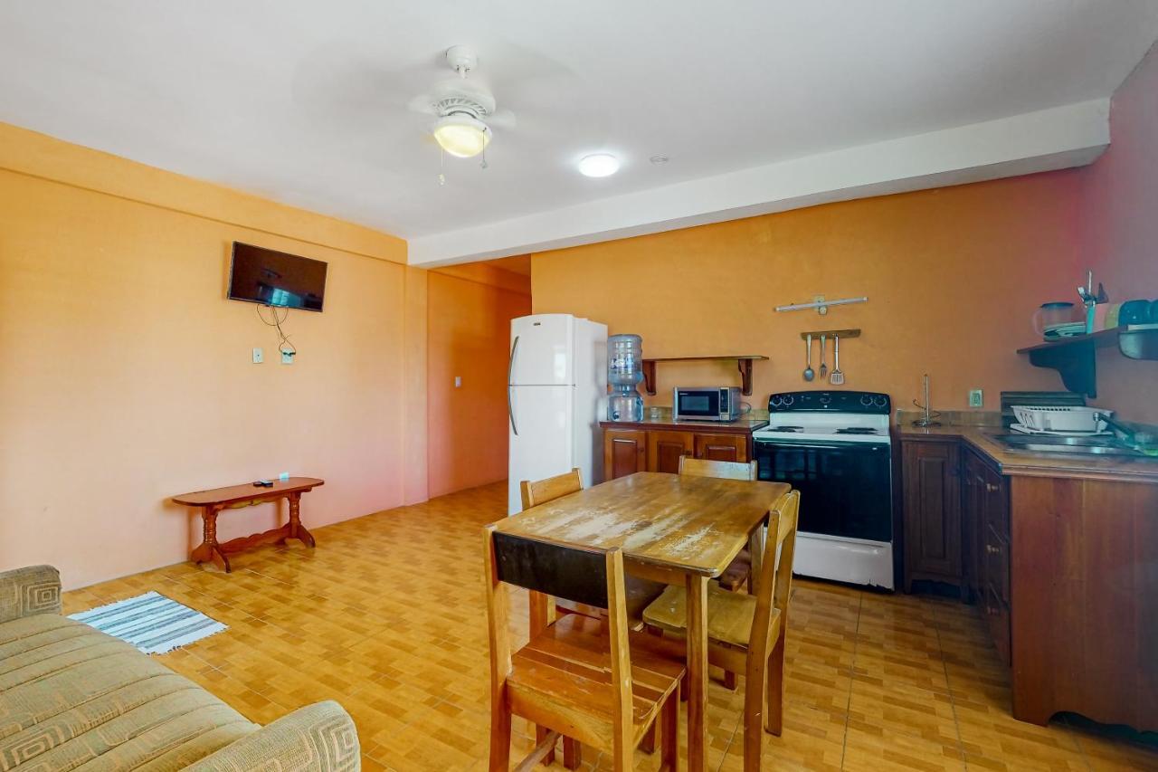 Appartement De Real Macaw à Caye Caulker Extérieur photo